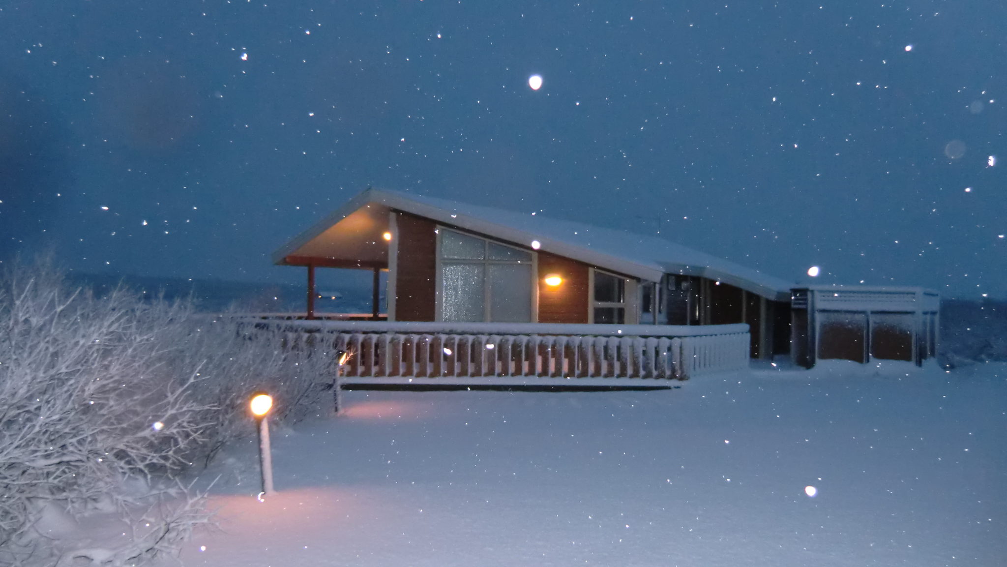 Orlofshúsum lokað til mánaðamóta